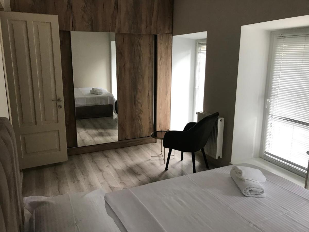 D And D Hotel Tbilisi Luaran gambar