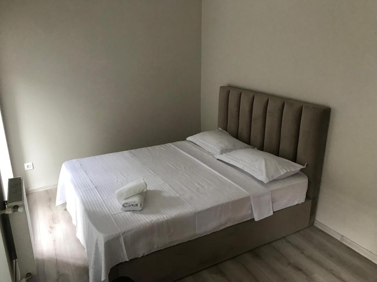 D And D Hotel Tbilisi Luaran gambar
