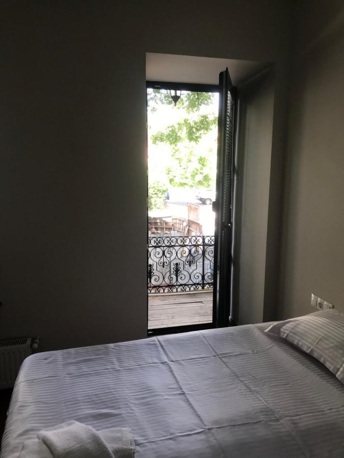 D And D Hotel Tbilisi Luaran gambar