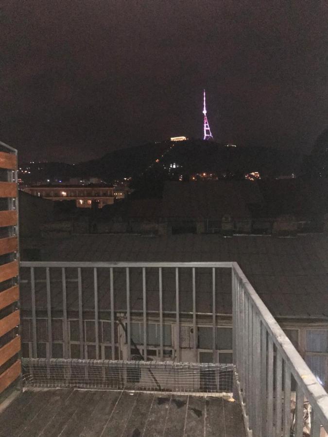 D And D Hotel Tbilisi Luaran gambar