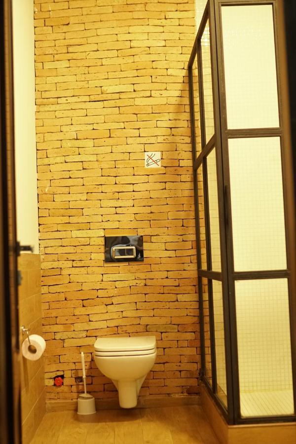 D And D Hotel Tbilisi Luaran gambar